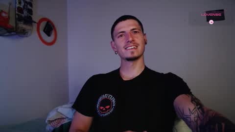 jamesss____ online show from 10-26-25, 12:16