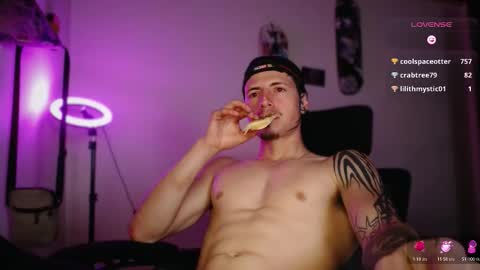jamesss____ online show from 11-29-25, 05:43