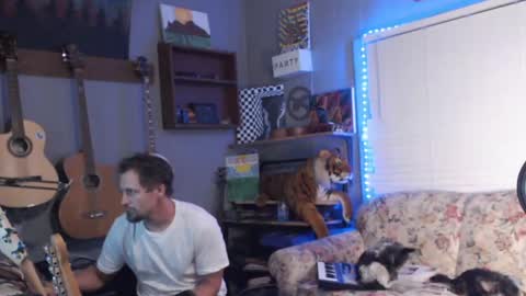 Snapshot of jameswebbscope chatting on 07-05-26, 11:06 Jameswebbscope online show from 07-05-26, 11:06