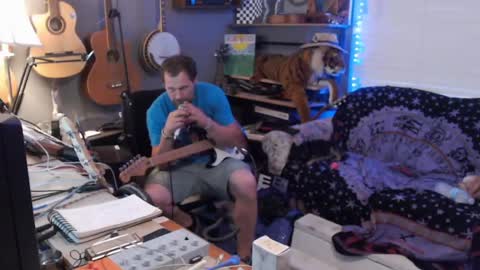 Snapshot of jameswebbscope chatting on 07-12-26, 01:35 Jameswebbscope online show from 07-12-26, 01:35