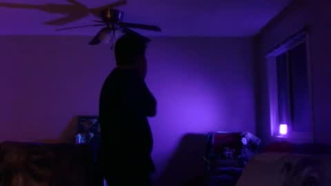 Snapshot of jameswolf777 chatting on 01-19-26, 01:31 jameswolf777 online show from 01-19-26, 01:31