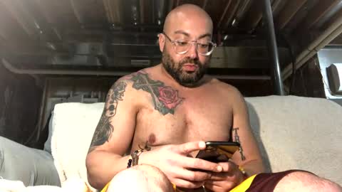 jamie19905 online show from 01-28-25, 05:24