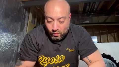 jamie19905 online show from 02-01-25, 09:08