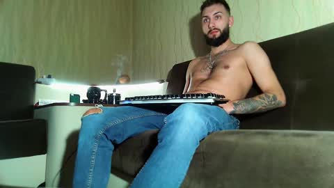 Robbie online show from 02-23-25, 03:24