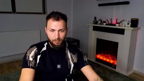 Robbie online show from 11-12-25, 07:20