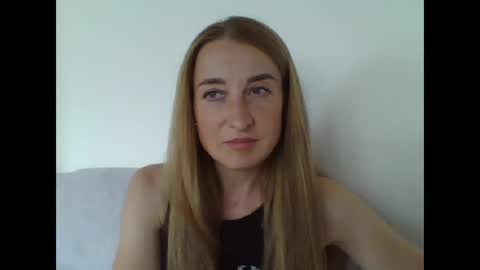 Snapshot of jamiesweetx chatting on 07-21-26, 12:40 JamieSweetx online show from 07-21-26, 12:40