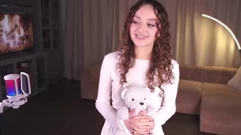 Jamilla online show from 10-28-25, 11:47