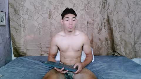 Jamithindependent model online show from 03-19-26, 02:21