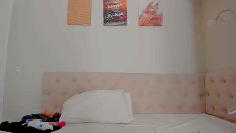 Snapshot of jammayka chatting on 10-20-25, 06:19 Vika online show from 10-20-25, 06:19