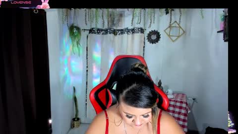 Snapshot of jan_milkhot chatting on 12-30-24, 05:02 jan_milkhot online show from 12-30-24, 05:02