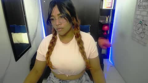 JANA LUX online show from 05-25-26, 01:28