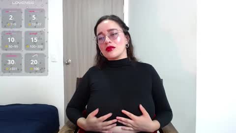 Snapshot of jane_and_paul1 chatting on 01-24-25, 11:56    online show from 01-24-25, 11:56