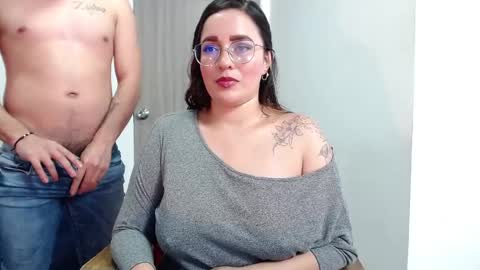 Snapshot of jane_and_paul1 chatting on 02-25-25, 09:35    online show from 02-25-25, 09:35