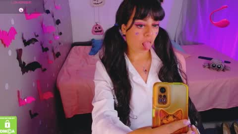 Snapshot of jane_atwood_ chatting on 10-01-25, 12:11 Jane Atwood online show from 10-01-25, 12:11