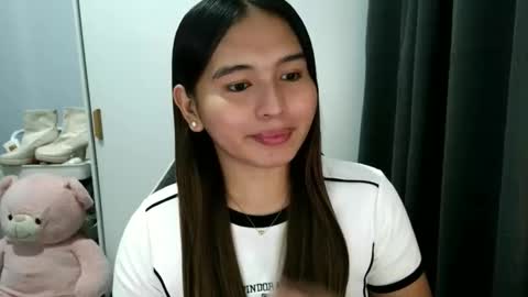 Snapshot of jane_bratxxx chatting on 11-16-25, 09:42 YOUR LOVELY JANE online show from 11-16-25, 09:42