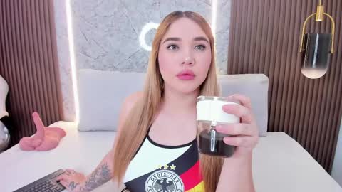 JANE CLOUDS online show from 06-04-26, 03:01