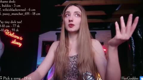 Snapshot of jane_goddes chatting on 02-01-26, 12:15 Rude and greedy bitch Professor of Micropenisology online show from 02-01-26, 12:15