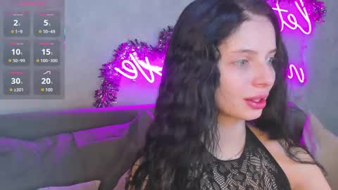 Snapshot of jane_johnston chatting on 01-15-26, 10:24 Eva online show from 01-15-26, 10:24