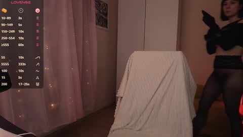 jane_kinn online show from 11-30-25, 12:58