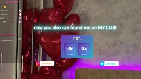 Snapshot of jane_meys chatting on 02-19-25, 08:22 your kitty JANE roawww online show from 02-19-25, 08:22