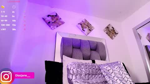 Jennifer online show from 03-04-26, 09:10