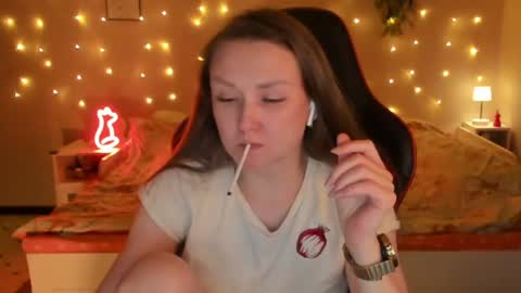 Jane online show from 06-15-26, 07:38