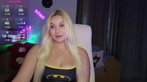Snapshot of janemiss chatting on 06-13-26, 11:08 Jane online show from 06-13-26, 11:08