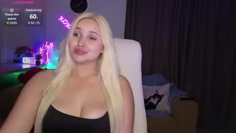 Snapshot of janemiss chatting on 06-22-26, 06:38 Jane online show from 06-22-26, 06:38