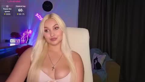 Snapshot of janemiss chatting on 07-14-26, 06:46 Jane online show from 07-14-26, 06:46