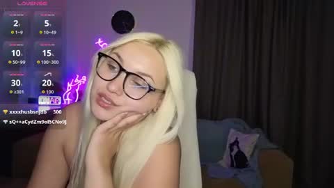 Snapshot of janemiss chatting on 07-17-26, 08:24 Jane online show from 07-17-26, 08:24