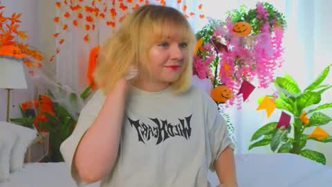 Diane online show from 11-08-25, 11:21