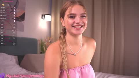 Snapshot of janetjennings chatting on 09-19-25, 06:37 Day Alice Night Stella online show from 09-19-25, 06:37