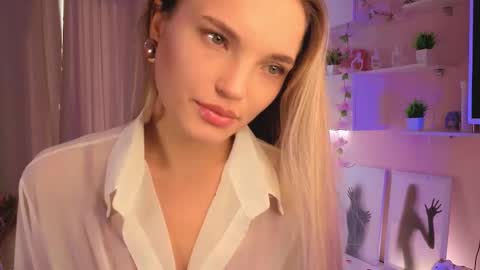 Snapshot of janewirtz chatting on 10-16-25, 06:14 Hi Im Alice and here youll find something online show from 10-16-25, 06:14