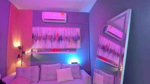 Janinne  online show from 03-26-26, 10:54