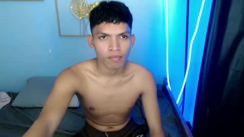 janlloyd04 online show from 04-15-26, 05:58