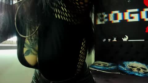      online show from 02-26-25, 08:22