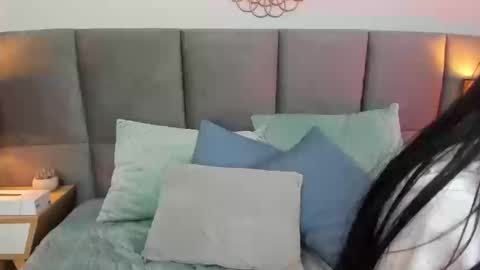 Janne for u online show from 09-20-25, 03:57