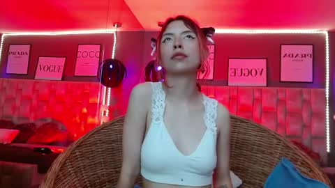 Snapshot of janne_loving chatting on 10-08-25, 01:20 janne online show from 10-08-25, 01:20