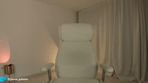 Snapshot of janne_palmer_ chatting on 10-06-25, 06:27 janne_palmer_ online show from 10-06-25, 06:27