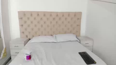 Janne  online show from 09-23-25, 10:02