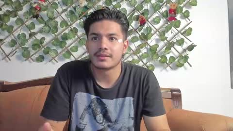 janus_m online show from 12-19-24, 02:02