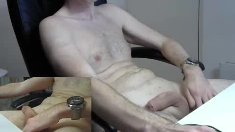 Snapshot of japie93 chatting on 10-30-25, 07:47 japie93 online show from 10-30-25, 07:47