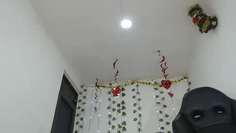 Snapshot of japonesa01 chatting on 03-03-25, 01:09 Monik online show from 03-03-25, 01:09