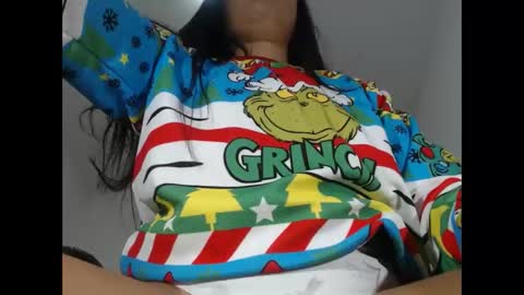 Snapshot of japonesa01 chatting on 11-16-25, 04:12 Monik online show from 11-16-25, 04:12