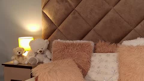 jaquelinemerlot online show from 12-12-24, 10:45