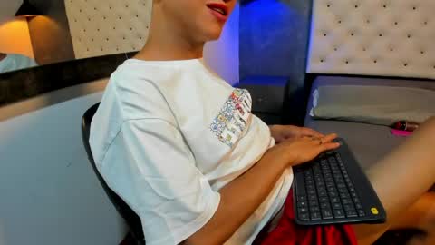 Jara online show from 05-04-26, 08:27