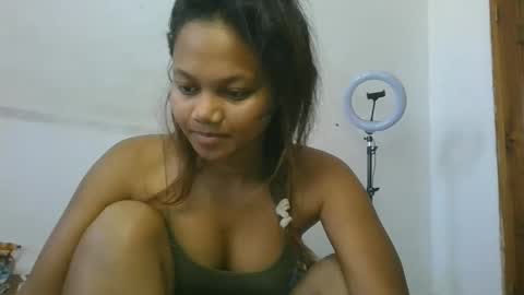 Snapshot of jarevava chatting on 05-31-26, 07:37 Jarevava online show from 05-31-26, 07:37