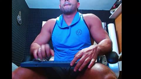 Snapshot of jarod131675 chatting on 10-22-25, 09:36 jarod online show from 10-22-25, 09:36