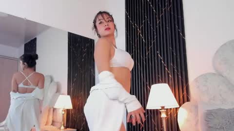 Jaslyn online show from 04-18-26, 05:28