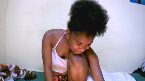 jasminah176750 online show from 10-26-25, 08:59